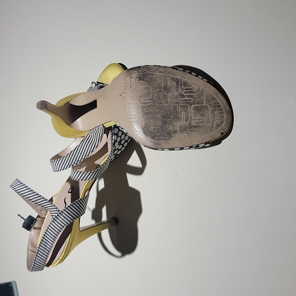 Polka dot high heels Unisa - Picture 3 of 4